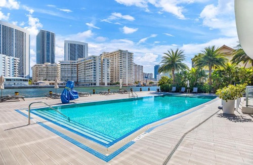 Hallandale Beach Apartment | Beachwalk Resort - OCEAN VIEW WRAP AROUND BALCONY 3BD - 3BR CONDO - 25 min to FIFA!