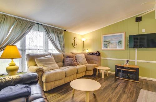 Rehoboth Beach House | Beachy Lewes Home w/Outdoor Shower & Fire Pit!