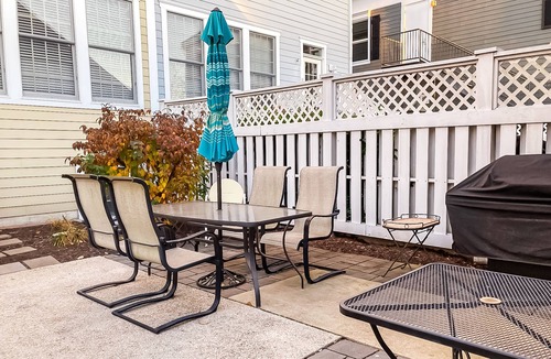 Ocean View Condo | Bear Trap Dunes Home - Shared Pool & Hot Tub - Pool Table, WiFi, Central AC, W/D