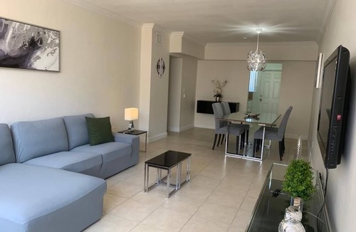 Biscayne Point Apartment | Beatiful apartment in the miami beach perfect for a family trip.