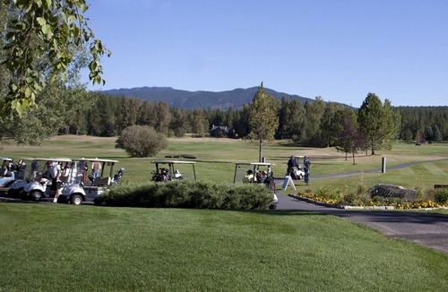 Columbia Falls Apartment | Beautiful 1 bedroom unit at resort, sleeps 4