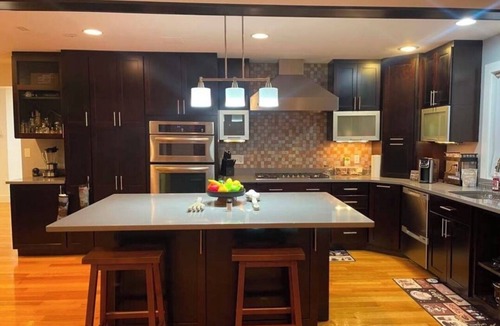 Groveton House | Beautiful 1-bedroom shared house with a private bathroom in charming Alexandria.