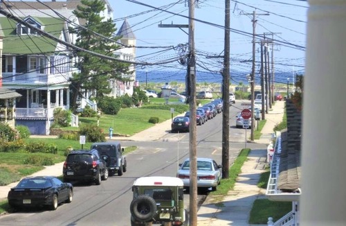 Ocean Grove Apartment | Beautiful 1 BR Apt 4 ... 1.5 blks from beach Ocean Grove