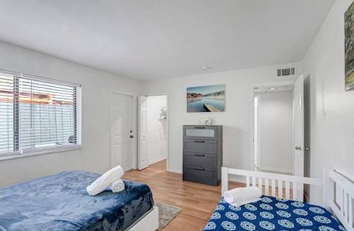 La Hacienda Apartment | Beautiful 1bd, prime location, parking, pets 828-2