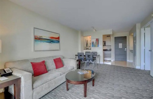 Birch Park Finger Streets Condo | Beautiful 1Bedroom on the Fort Lauderdale Intracoastal