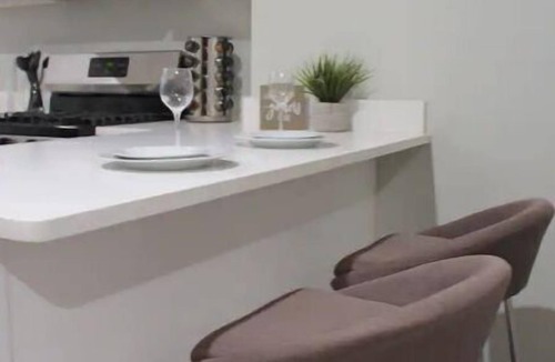 Albany Apartment | ★ BEAUTIFUL 2 BED 2 BATH w/SOAKER TUB + W/D★
