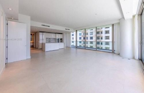 Bal Harbour Condo | Beautiful 2 Br. Condo (325085) by Houzlet
