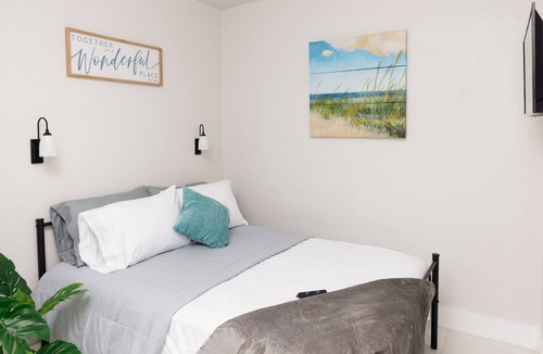 Little Haiti House | Beautiful 2Bd in Heart of Miami