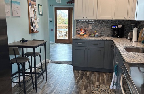 Villas House | Beautiful 3 bedroom house in Villas NJ- dishwasher, washer/dryer, and ac.
