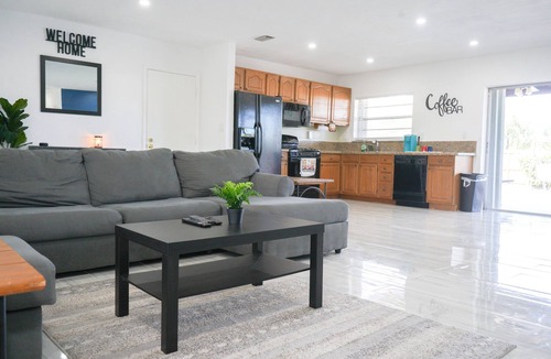 Ludlam House | Beautiful 3 BR home w/a refreshing pool, w/lots of yard space