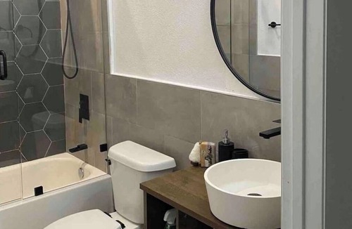 West Little River House | Beautiful 3bdr 2 bath in Miami