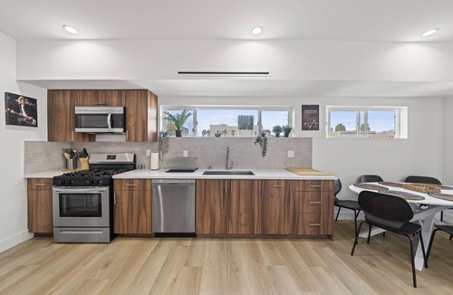 NoHo Arts District House | Beautiful 4 Bedrooms Townhome new construction NoHO! 10 min to universal studio