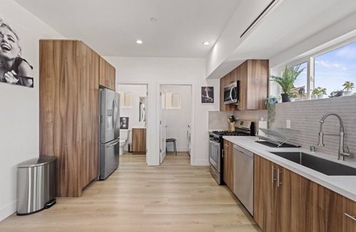 NoHo Arts District House | Beautiful 4 Bedrooms Townhome new construction NoHO! 10 min to universal studio