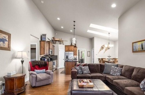 Columbia Falls Condo | Beautiful 4BR in Meadow Lake Resort!