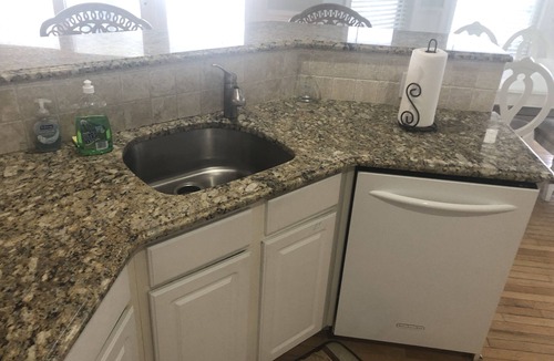 South End Condo | Beautiful 5 Bedroom Ocean Front Home