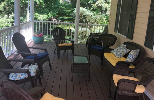 Oak Bluffs House | Beautiful 5 BR, 4.5 baths w/modern conveniences