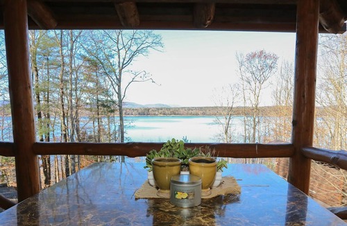 Northville Cabin | Beautiful Adirondack Log Cabin on Lake Sacandaga with Hot Tub