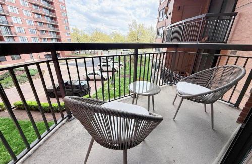 Pentagon City Apartment | Beautiful Apt in the Heart of Pentagon City