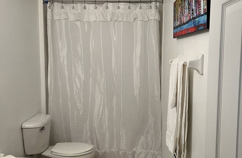 Miramar Bed & Breakfast | Beautiful Bedroom Prestigios Silver Fall Miramar, 10 min to Hard Rock Stadium