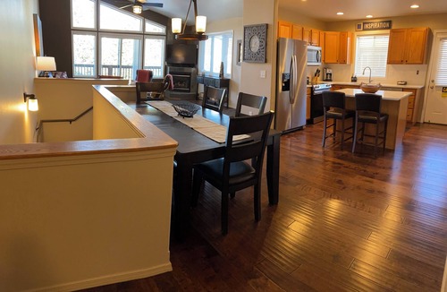 Whitefish Condo | Beautiful Condo with AC, Hot Tub & Fireplace near Golf, Lake, Skiing & Downtown
