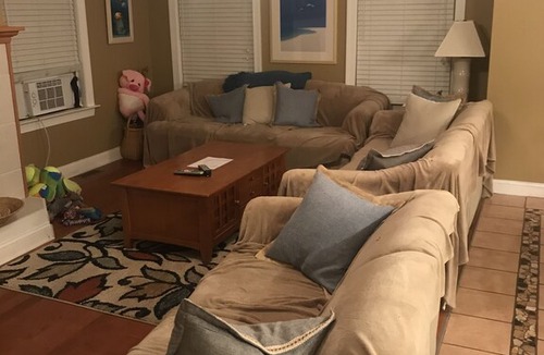 Wildwood Condo | Beautiful condo with balcony 3 blocks from beach