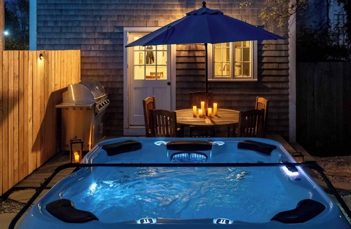 Nantucket Town House | Beautiful Cottage | Historic Home