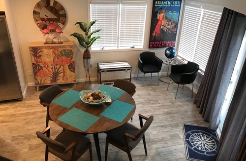 Diamond Beach House | Beautiful Diamond Beach Townhouse 3 bed/2.5 Baths, 1 Block to beach w/views!