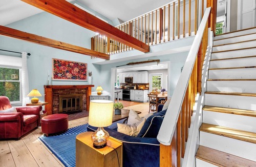Eastham House | Beautiful Eastham home featuring lush gardens with heated in ground pool