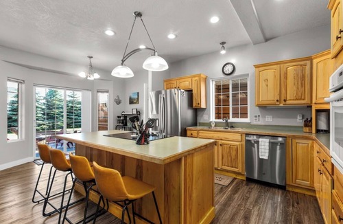 Columbia Falls House | Beautiful Family Friendly Home Close to GNP!