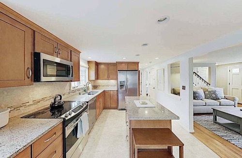 South Harwich House | Beautiful Harwich home with large yard near Red River Beach & Main Street fun
