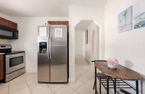 Westgate House | Beautiful home in West Palm - 5 min to Airport