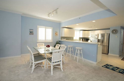Midtown Ocean City Condo | Beautiful Luxury 3 Bedroom Condo with Free WiFi and an Outdoor Rooftop Pool Just Steps From the Beach!