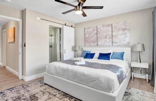 Deerfield Beach Villa | Beautiful Modern 4BR Gameroom1Mile to the Beach