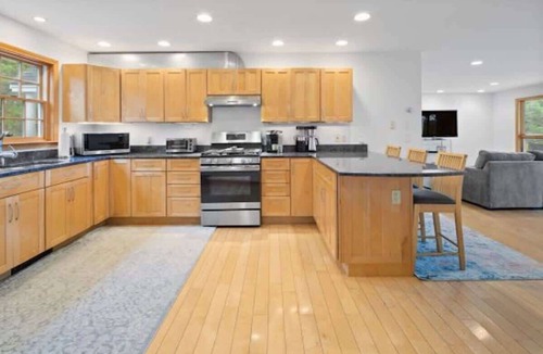 North Truro House | Beautiful modern two story home with views of Cape Cod Bay