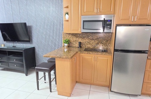 Sunny Isles Beach Apartment | Beautiful Oceanfront Studio in Marco Polo Sunny Isles Beach