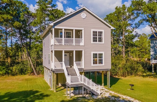 Piney Island House | Beautiful 'Piney Island Getaway' on Chincoteague Island!