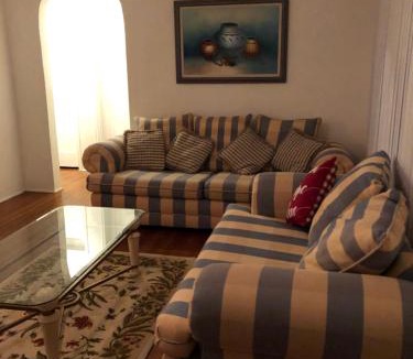 Coral Way House | Beautiful Quiet Neighborhood