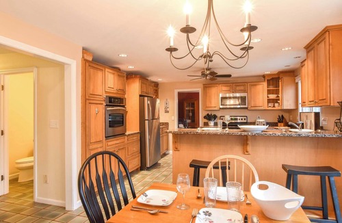 Eastham House | Beautiful Spacious Family Retreat w/Pool!
