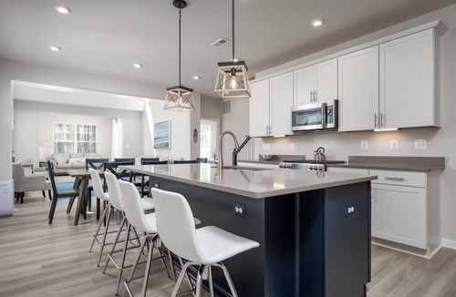 Bayside House | Beautiful Sunchase Sunset Villa a 4 bed, 3.5 bath home in amenity rich Bayside Community, pool, fitness, golf, tennis, pickleball and more!