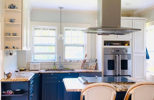 Tisbury House | Beautiful, sunny historic home, walk from VH ferry!