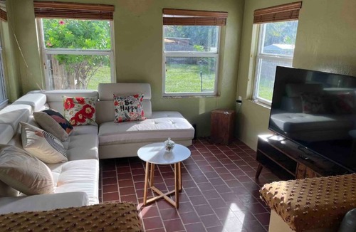 Royal Poinciana House | Beautiful Tropical Villa spacious two bed two bath closed to beach
