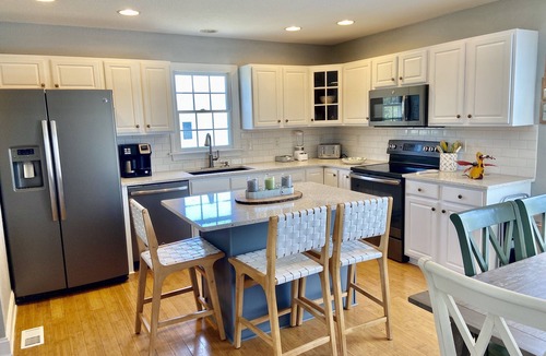 Colington House | Beautiful vacation home in Kill Devil Hills. Enjoy the ocean and the sound.