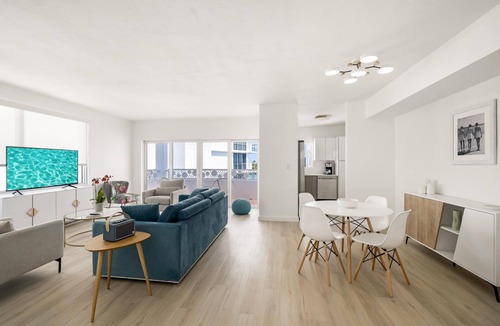 Bay Harbor Islands Apartment | Beautiful Waterfront Miami 1BR with Balcony