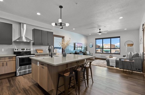 Columbia Falls Condo | Beautifully Designed, Fully Stocked New Condo with Custom Features - Plus A Gym!