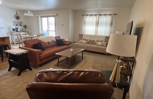Kalispell Apartment | Beautifully furnished 2 bed 1 bath apartment in central location. Sleeps 5
