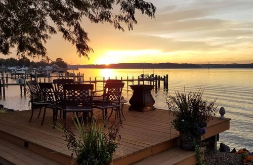 Chesapeake City House | Bella Vista Holiday Family Gatherings in Coastal Maryland!