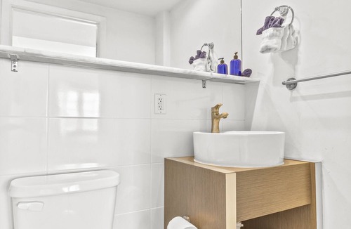 City Center Hotel | Belleza South Beach Queen Studio (Sleeps 2)
