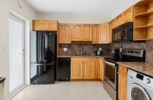 Lauderdale-by-the-Sea Apartment | Bermuda Isles Villas - King #23