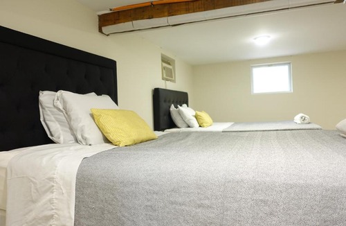 Hillside Apartment | Best EWR Airport Studio-Hot Tub-Free Parking