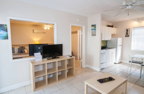 Lauderdale-by-the-Sea Hotel | Best Florida Resort